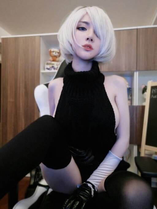 网红cos女博主吃瓜,揭秘娱乐圈幕后风云